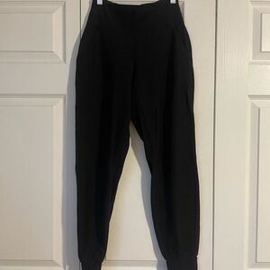 Lululemon Align High Rise Jogger in Black